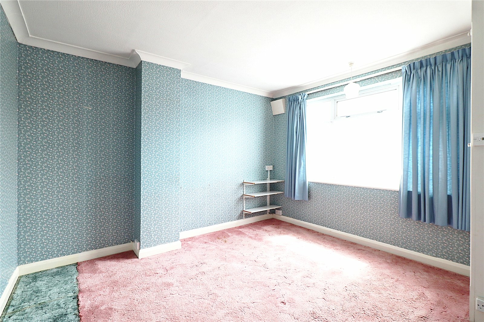 Little Heath Road, The Pantiles, Bexleyheath, Kent, DA7 Anthony